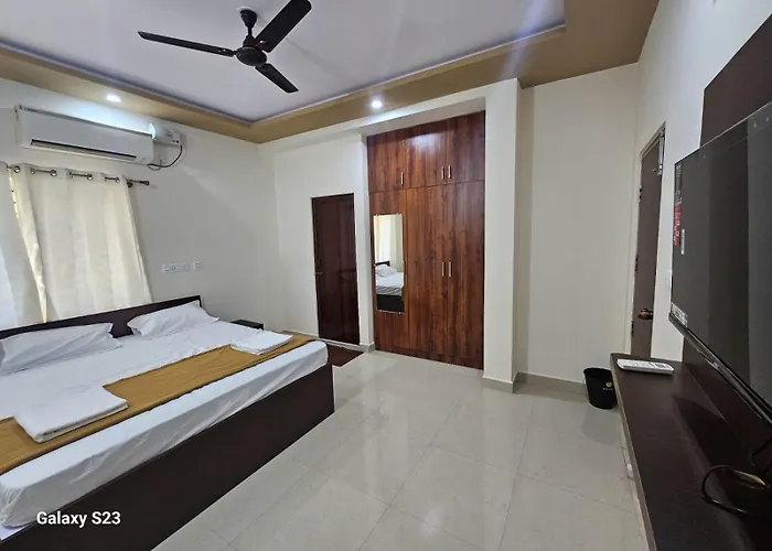 Deepa Stay Inn